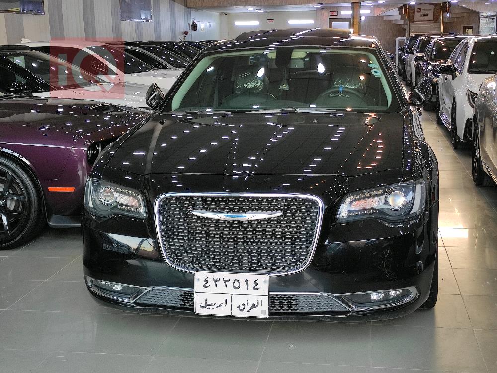 كرايسلر 300